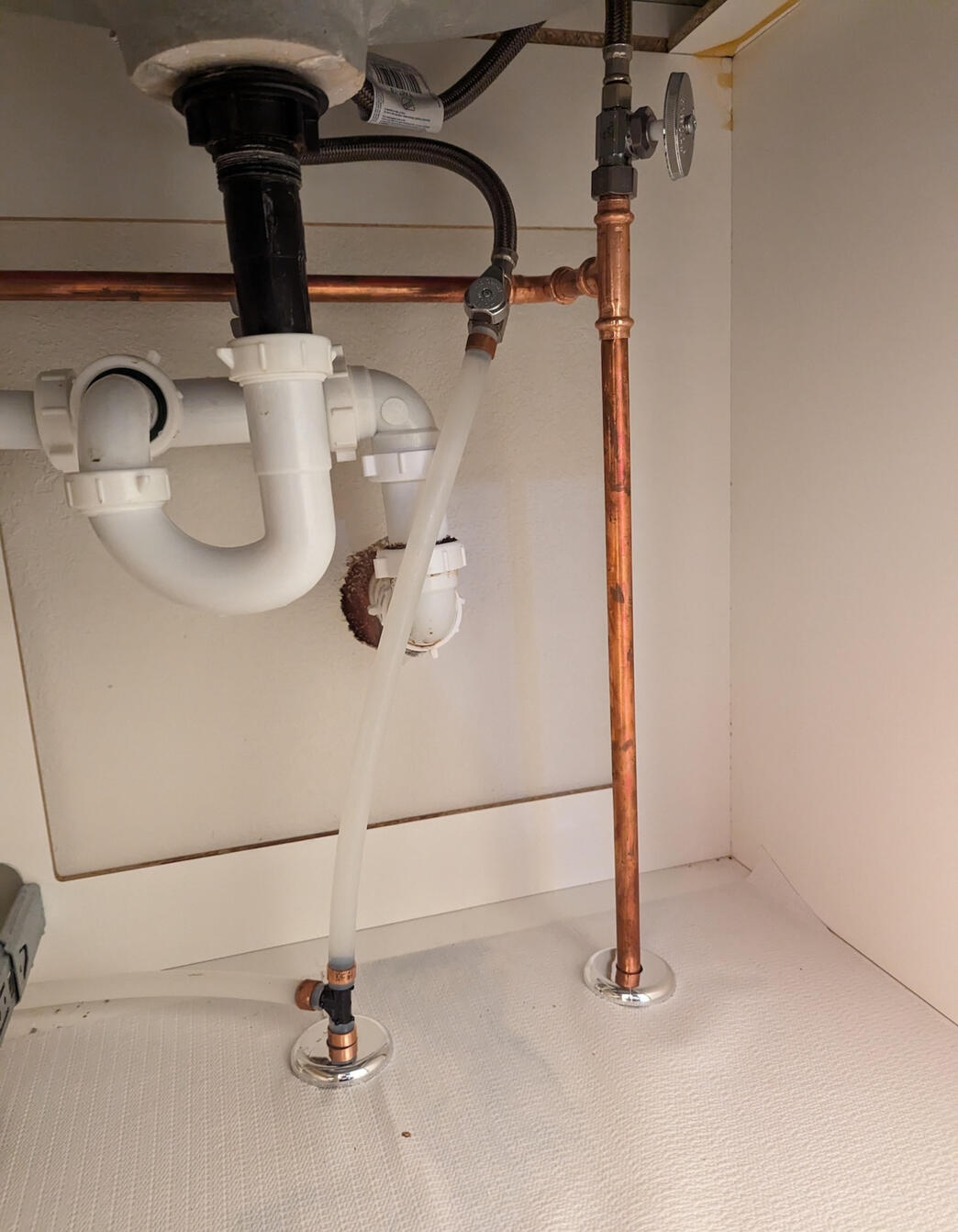 Bathroom plumbing Bathroom plumbing